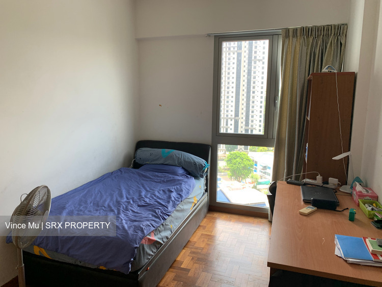 Hillview Regency (D23), Condominium #262581181